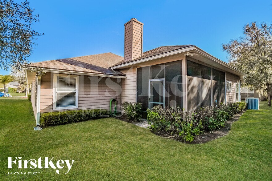 Building Photo - 652 Reflection Cove Rd