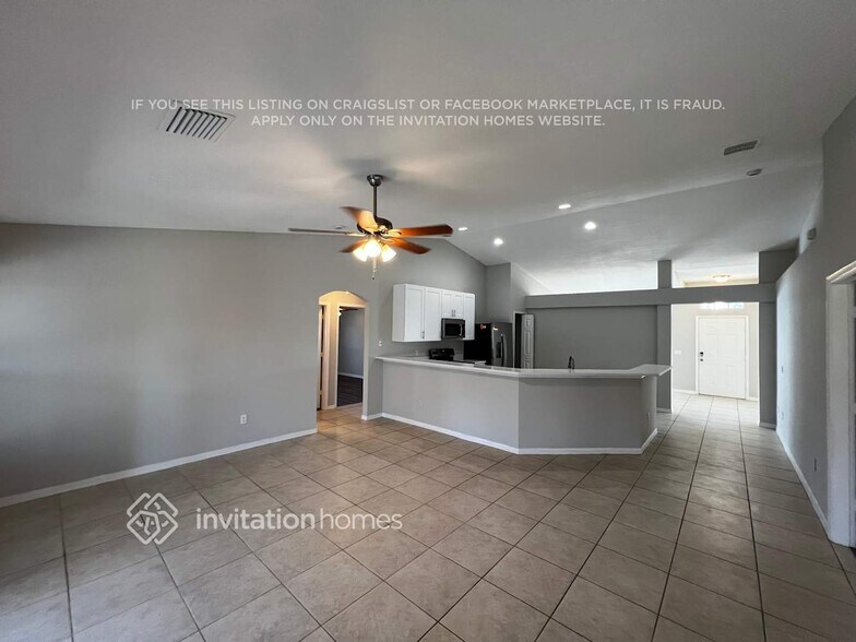 Building Photo - 1978 SW Monterrey Ln