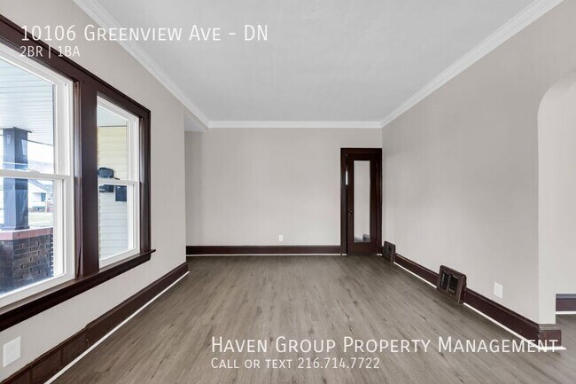 Building Photo - 10106 Greenview Ave