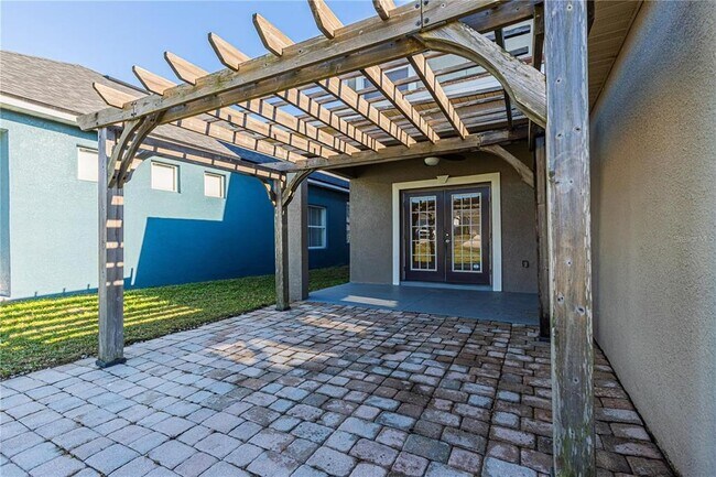 Building Photo - 14637 Tanja King Blvd