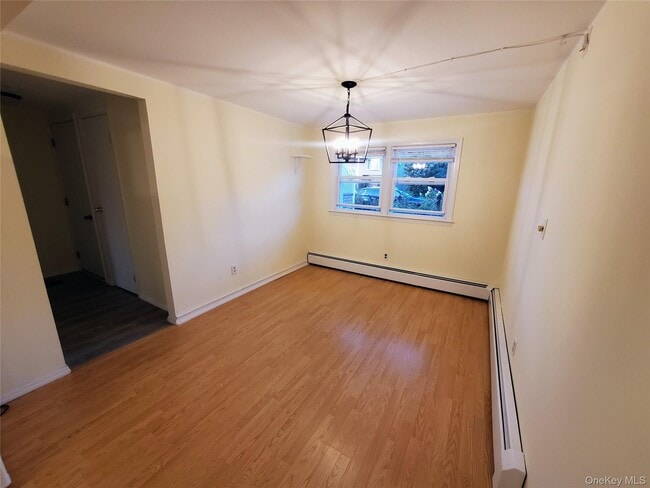 Building Photo - 57 N Lewis Ave
