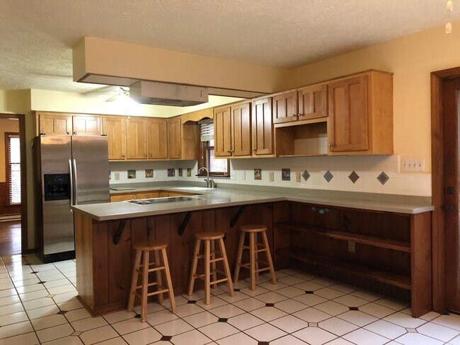 Building Photo - 183 Rhododendron Ln