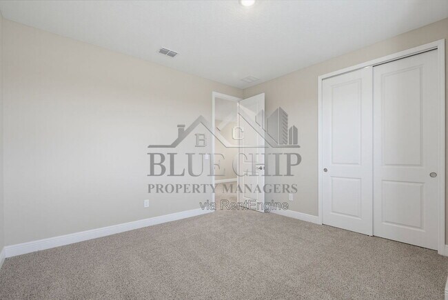 Building Photo - 1129 British Cir