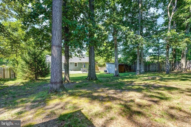Building Photo - 7806 Jansen Dr