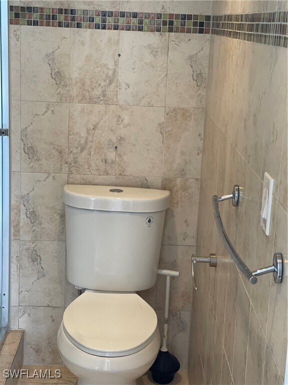 Building Photo - 3527 NE 168th St