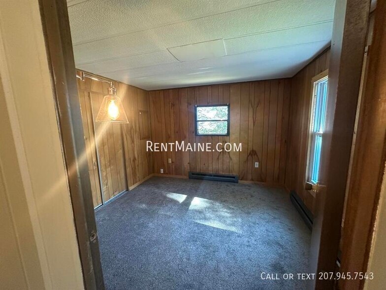 Building Photo - 329 Corinth Rd