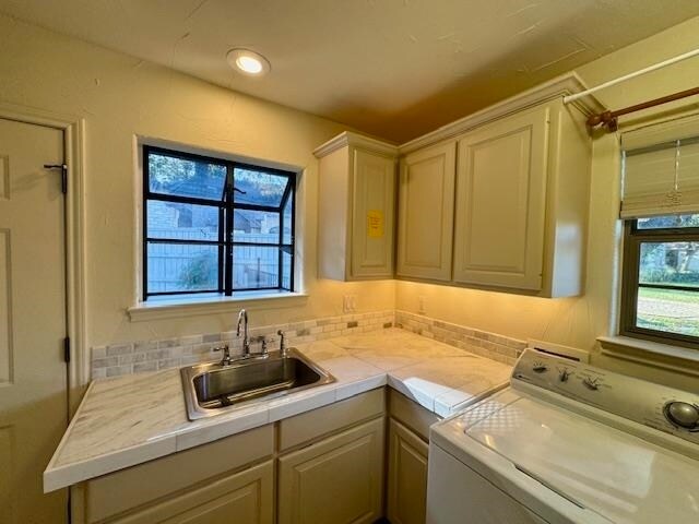 Building Photo - 101 Southern Spur