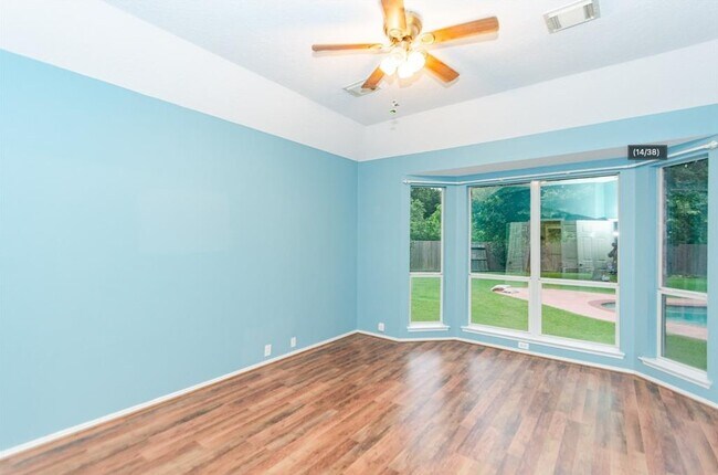 Building Photo - 6610 Treeline Dr