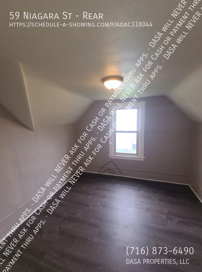 Building Photo - 59 Niagara St