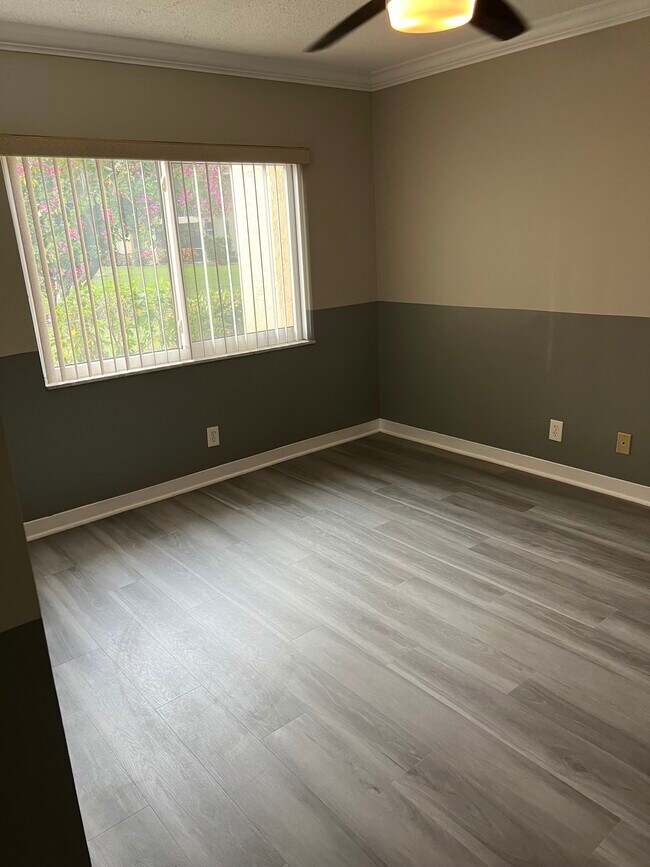 Building Photo - 6184 Michelle Way