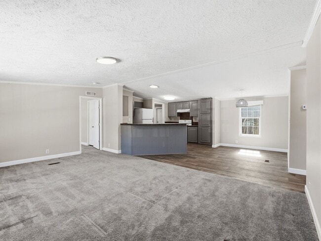 Building Photo - 3 bed/2 bath House for Rent in Ferrum!