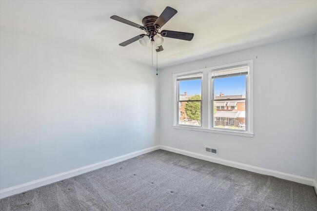Building Photo - 3627 Elmora Ave