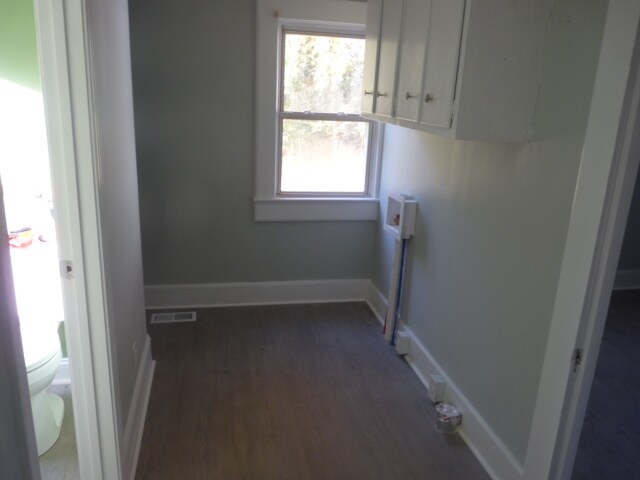 Building Photo - 105 Francis St