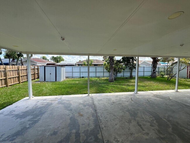 Building Photo - 14152 SW 288th Terrace