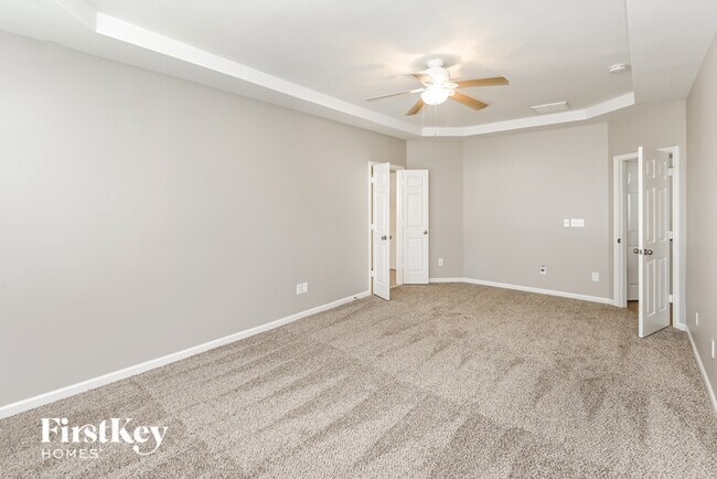 Building Photo - 10808 Peddlers Ct