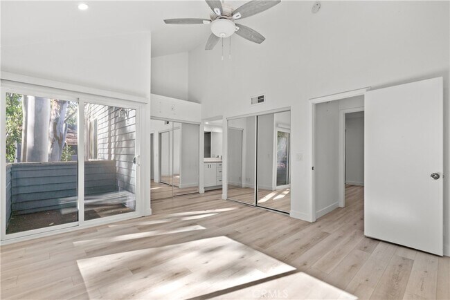 Building Photo - 22317 Vista Verde Dr