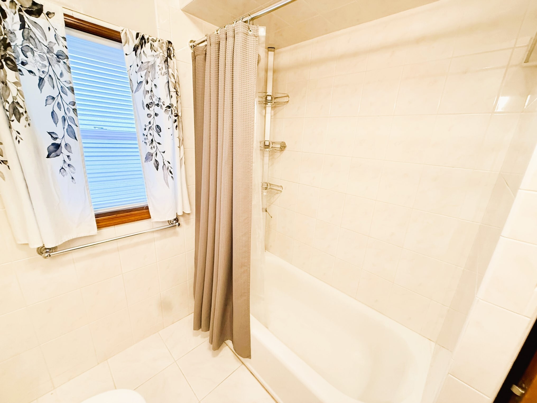 Building Photo - 47 Harding Ct