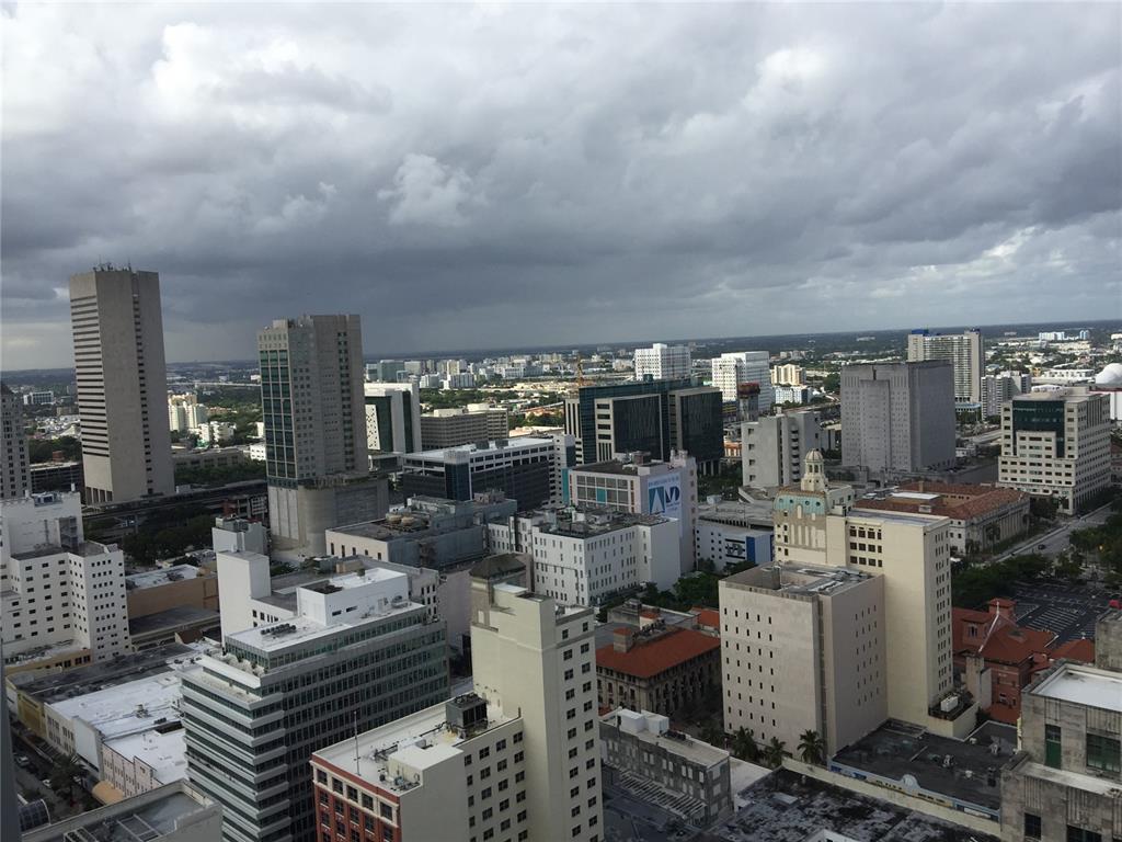 Building Photo - 151 SE 1st St