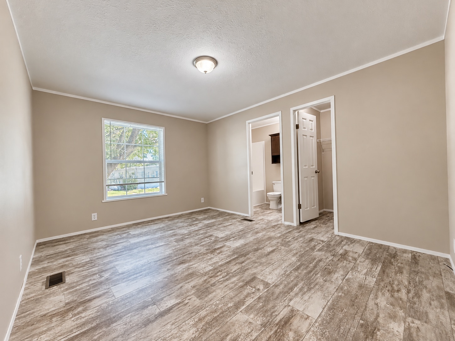 Building Photo - 11835 Cascade Cir