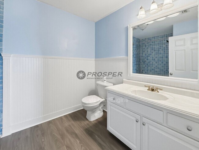 Building Photo - 107 Pelham Square Way