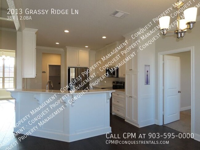 Building Photo - 2013 Grassy Ridge Ln