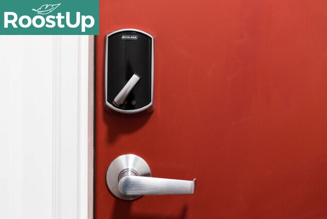 Building Photo - Furnished Bedroom with Private Bath in South Boston