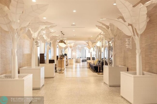 Building Photo - 2200 N Ocean Blvd