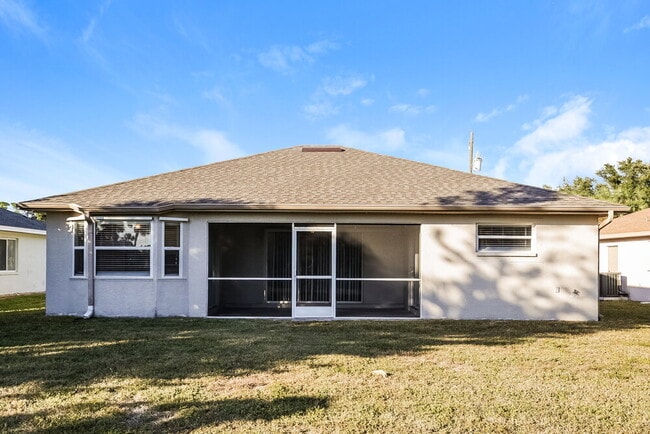 Building Photo - 187 Cougar Way