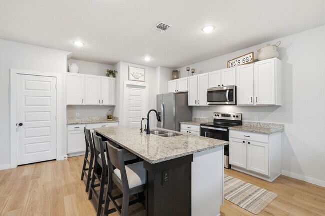 Building Photo - 3523 Rancho Grande