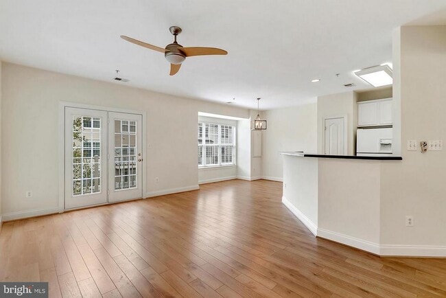 Building Photo - 8092 Genea Way