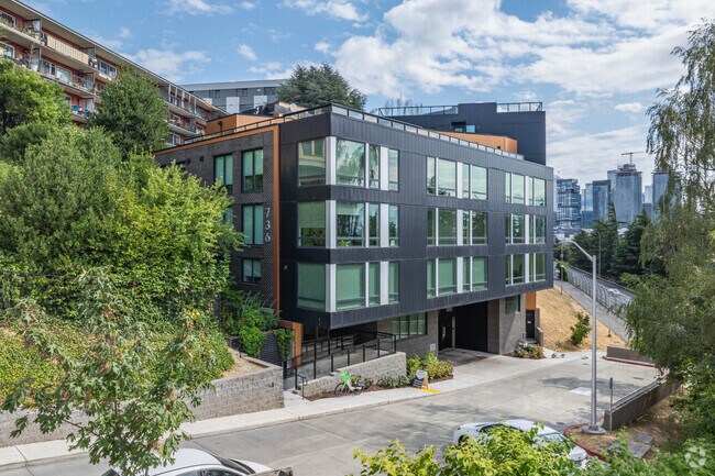 Primary Photo - Bell View Apartments – Modern Living in North Capitol Hill
