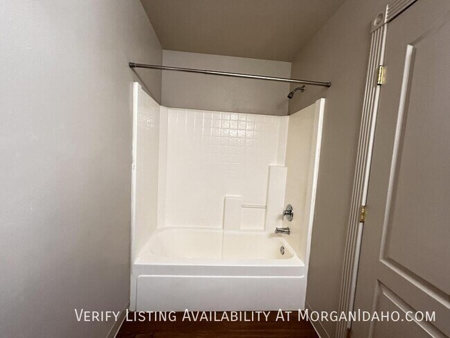 Building Photo - 6639 W Morris Hill Ln
