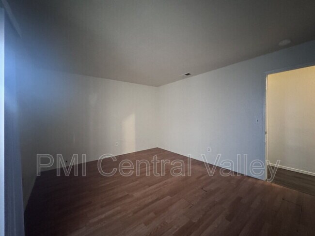 Building Photo - 6218 Porterfield Ct