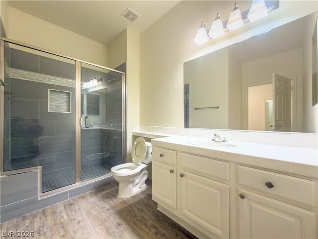 Building Photo - 5250 S Rainbow Blvd