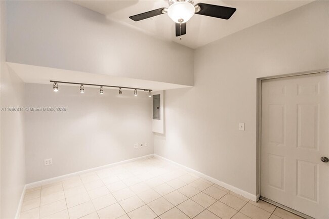Building Photo - 13017 SW 143rd Terrace