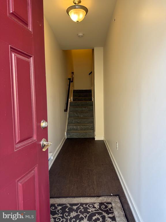 Building Photo - 116B Konefal St