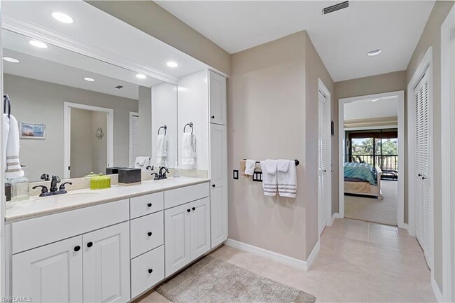 Building Photo - 16181 Fairway Woods Dr