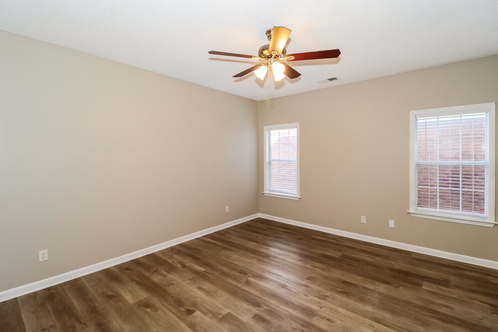 Building Photo - 9146 Cinderhill Cove E