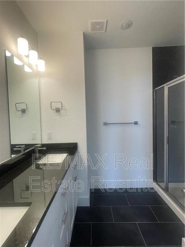 Building Photo - 4206 W Bronco Dr