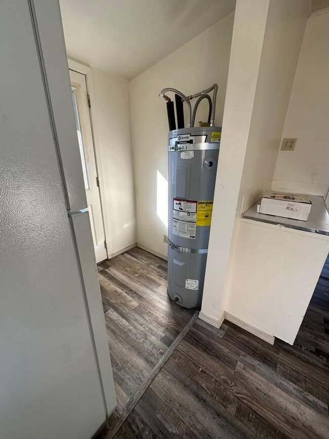 Building Photo - 4428 Altamont Dr