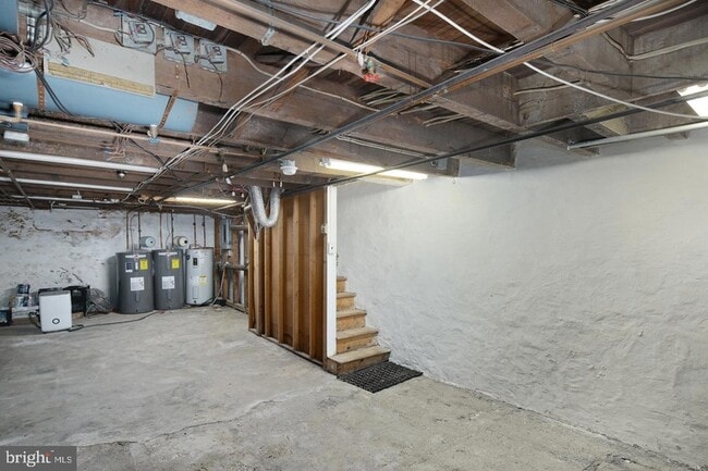 Building Photo - 1109 Youngs Ford Rd