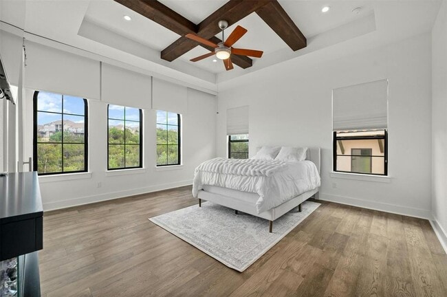 Building Photo - 223 Honey Creek Ct