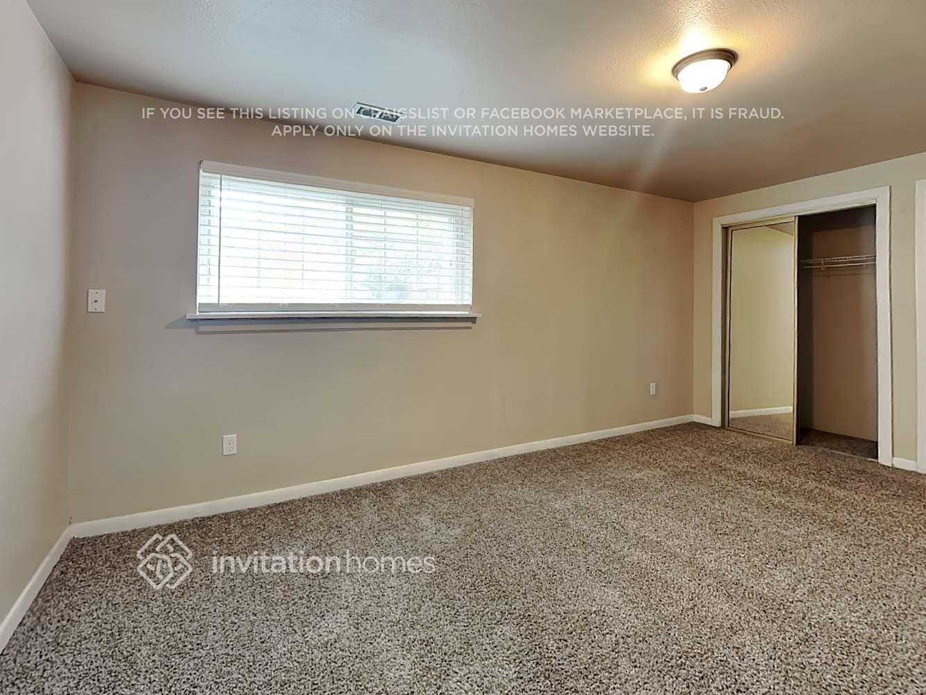 Building Photo - 19401 8th Ave S