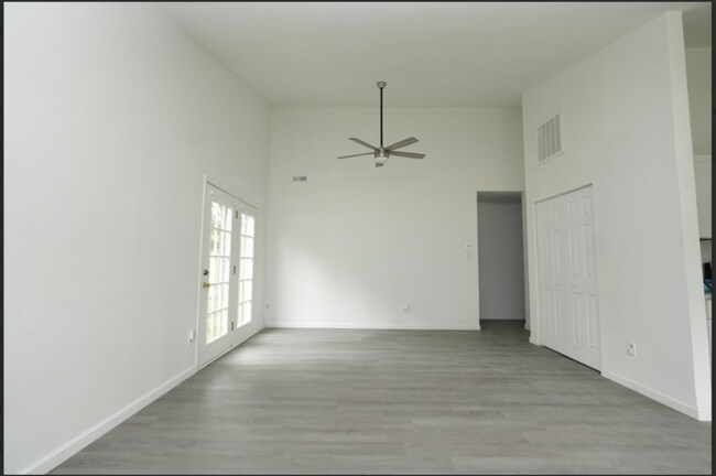 Building Photo - A beautiful house available in Williford