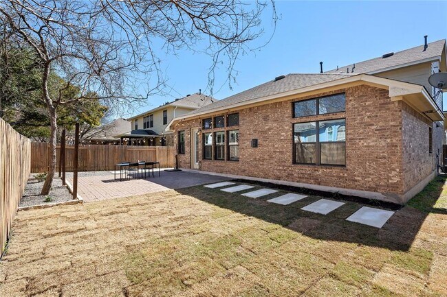 Building Photo - 6820 Barstow Ct