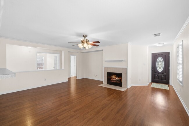 Building Photo - 5726 Westminster Village Dr