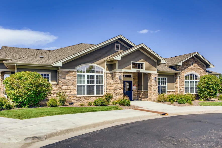 Building Photo - 1450 Blue Sky Way