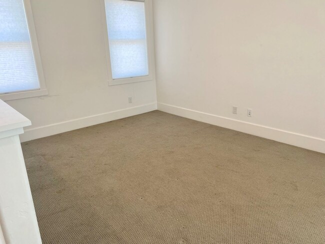 Building Photo - Wow! Custom Built Smart Home in Sutter Par...