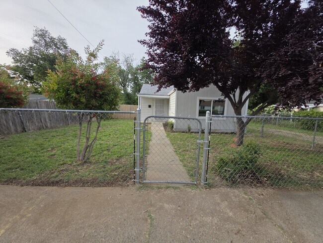 Building Photo - 778 Musick Ave