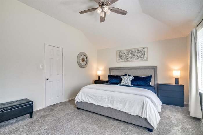 Building Photo - 372 Bayberry Dr